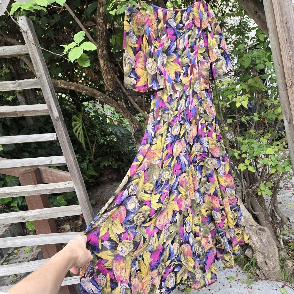 Vintage 90s KOOS Vibrant Flutter Sleeve Floral Midi Dress
